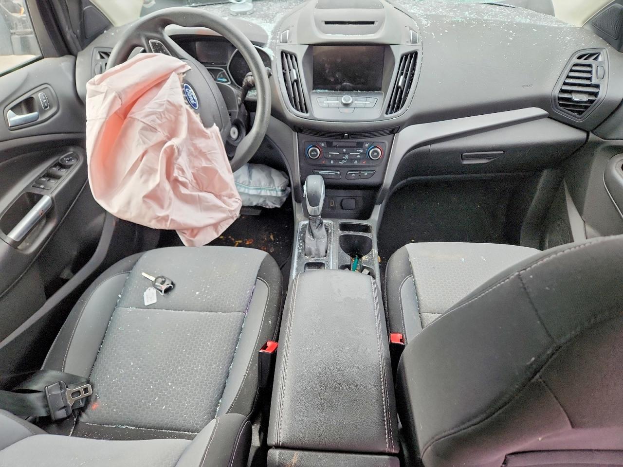 2018 FORD ESCAPE SE photo 8