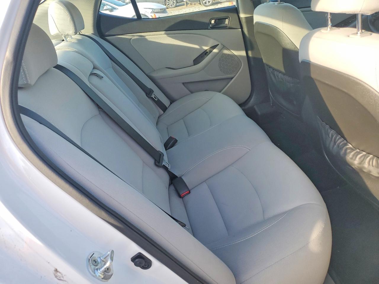 2015 KIA OPTIMA LX photo 19