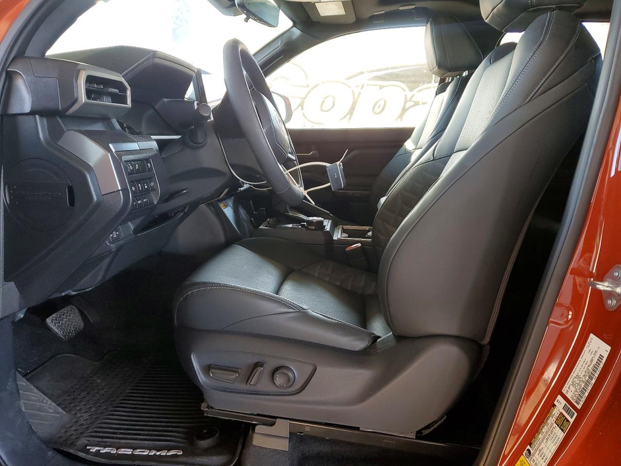 2025 TOYOTA TACOMA DOUBLE CAB photo 7