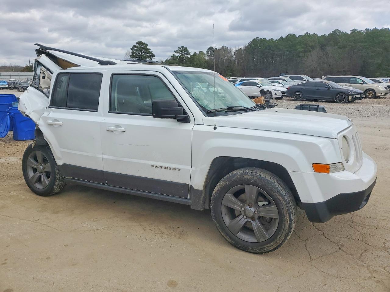 2014 JEEP PATRIOT LATITUDE photo 7