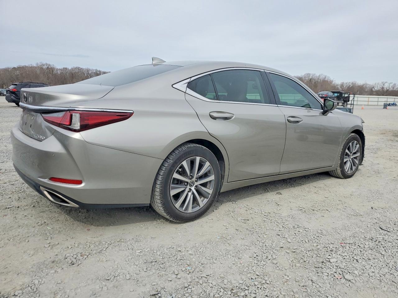 2020 LEXUS ES 350 photo 5