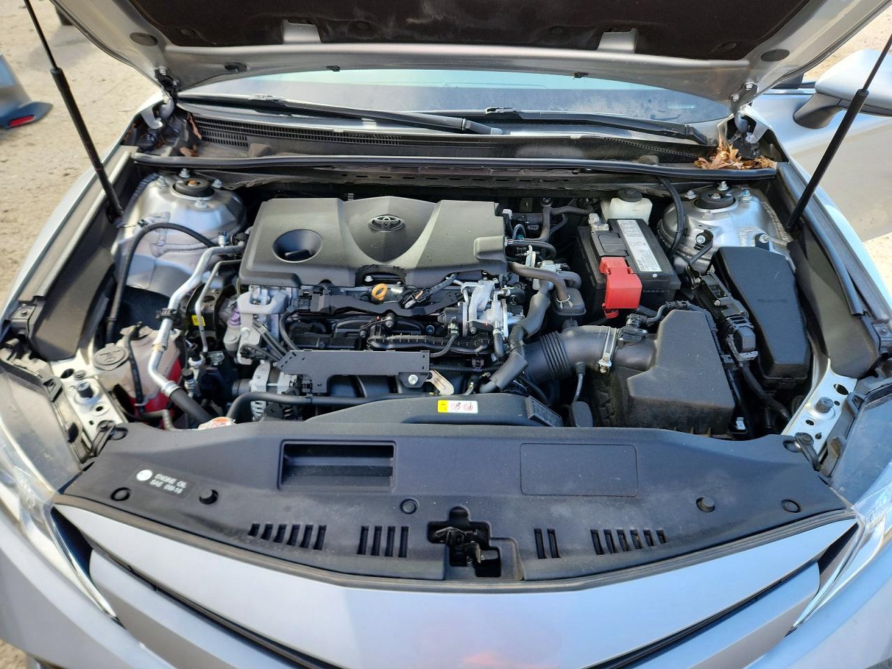 2019 TOYOTA CAMRY LE photo 21