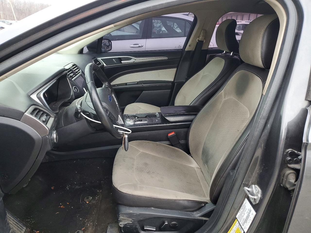 2019 FORD FUSION SE photo 7