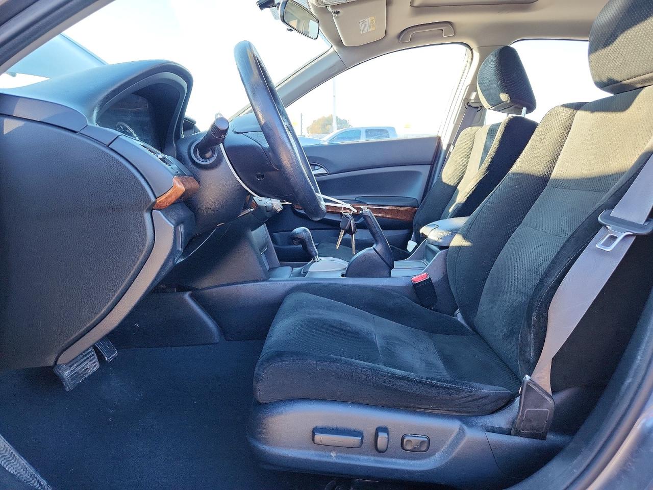 2012 HONDA ACCORD EX photo 13