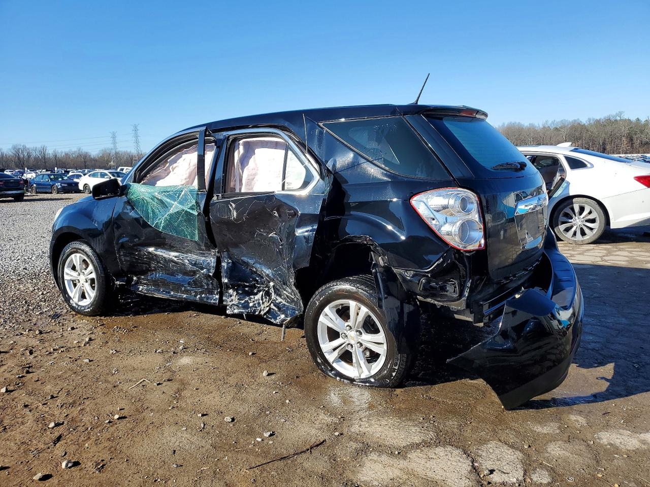 2013 CHEVROLET EQUINOX LS photo 3