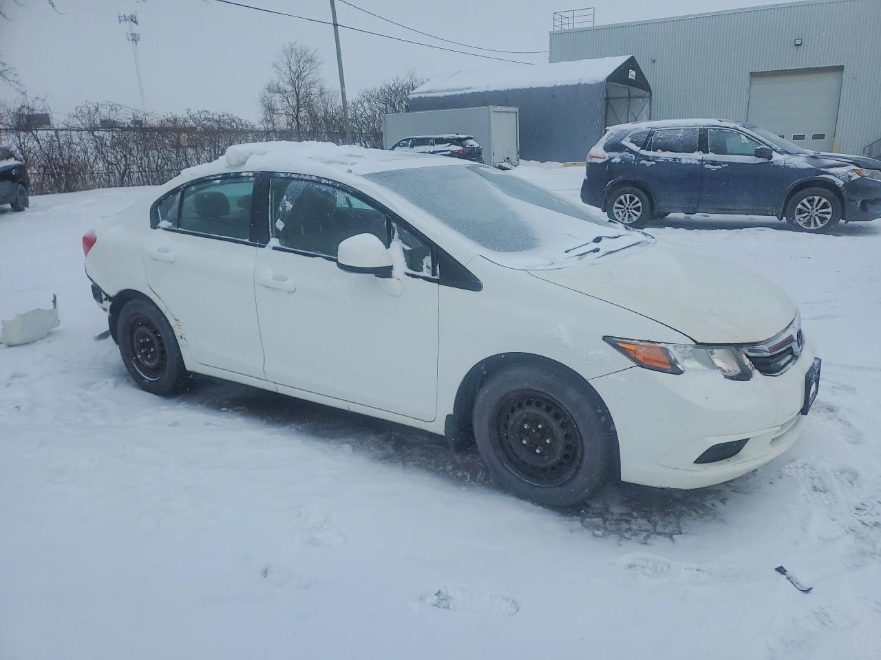 2012 HONDA CIVIC LX photo 4