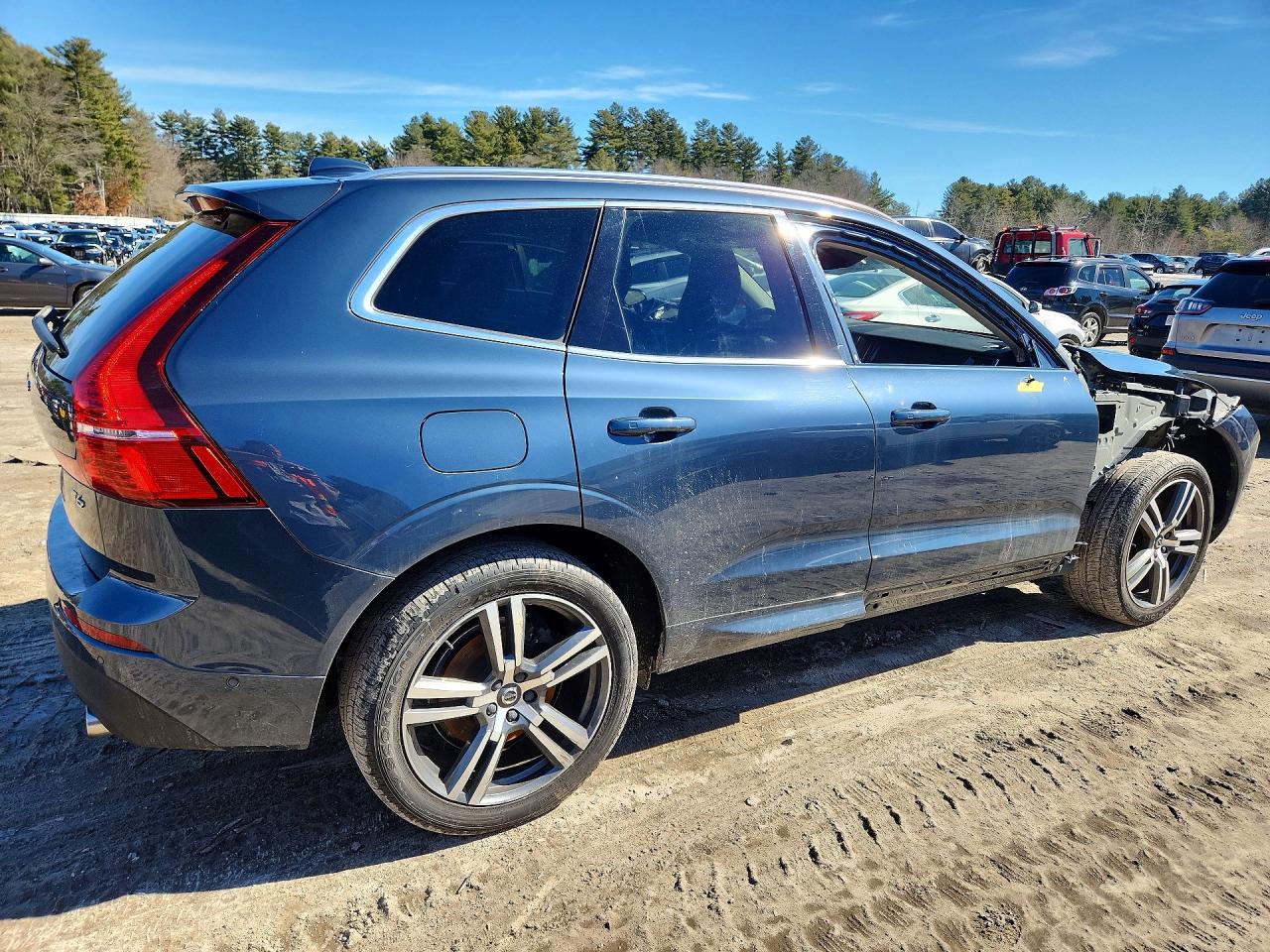2019 VOLVO XC60 T6 photo 5