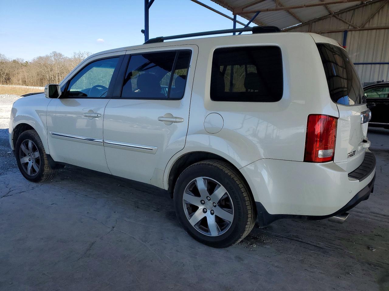 2015 HONDA PILOT TOURING photo 2