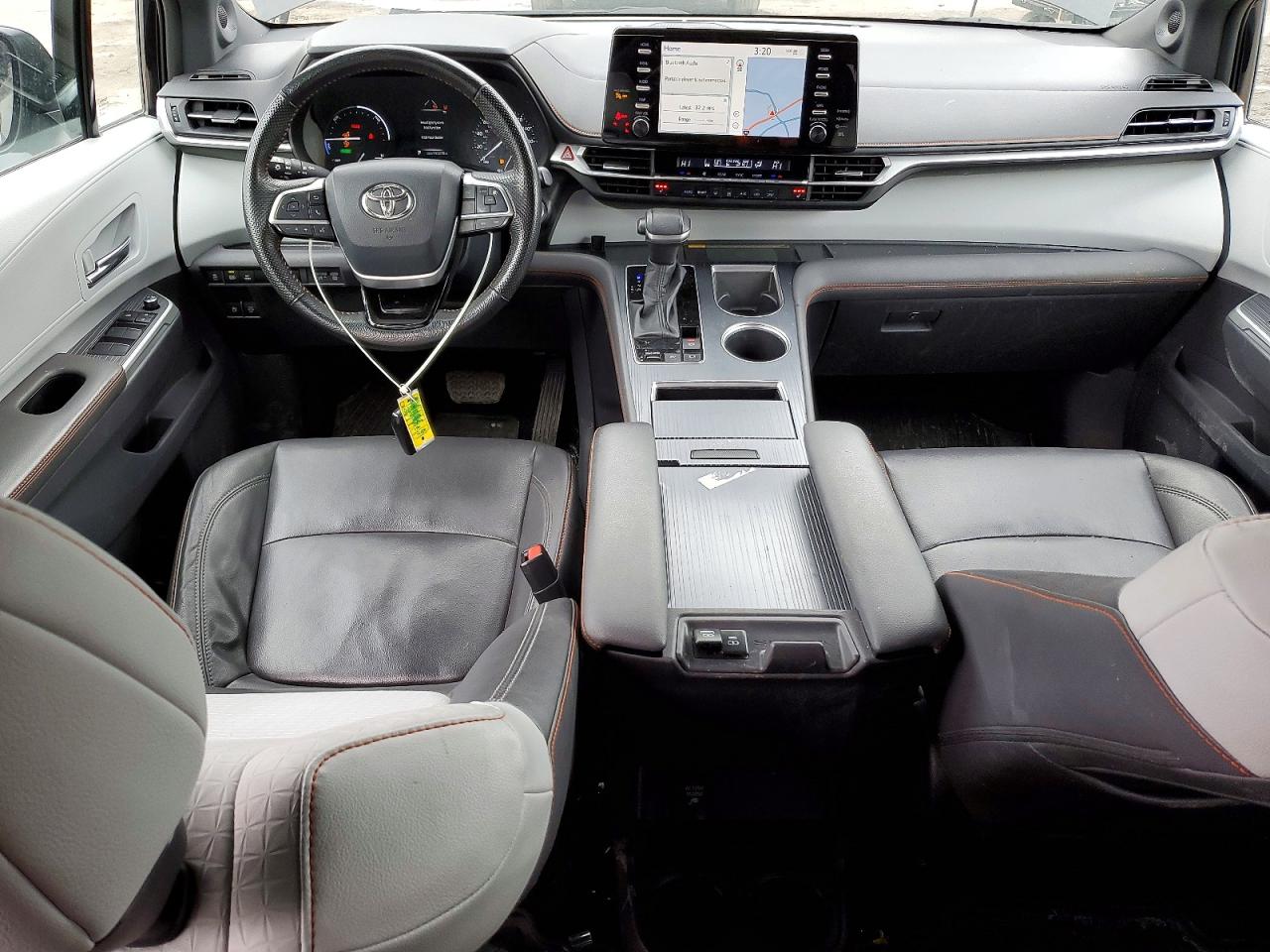 2022 TOYOTA SIENNA XSE 7-PASSENGER photo 15