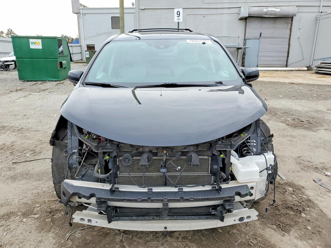 2022 TOYOTA SIENNA XSE 7-PASSENGER photo 9
