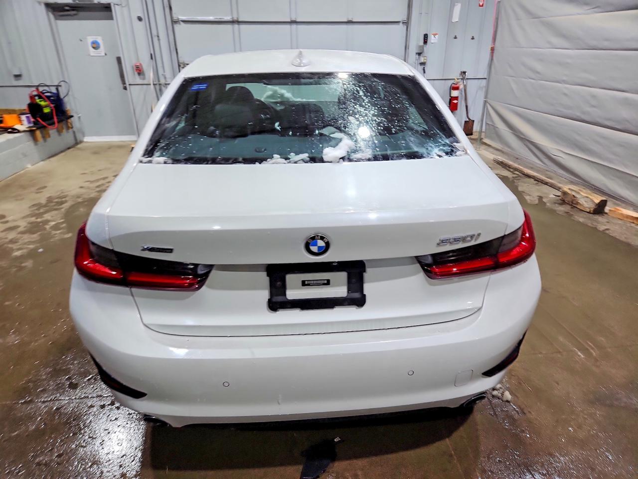 2020 BMW 330XI photo 6