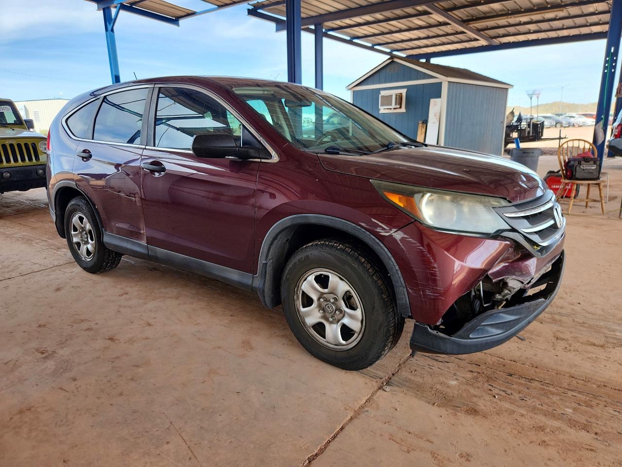 2013 HONDA CR-V LX photo 4