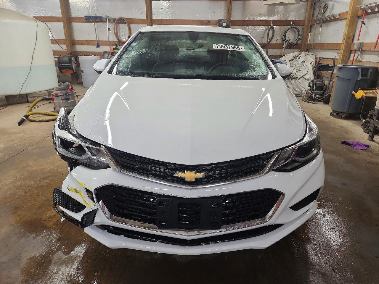2017 CHEVROLET CRUZE LT photo 5