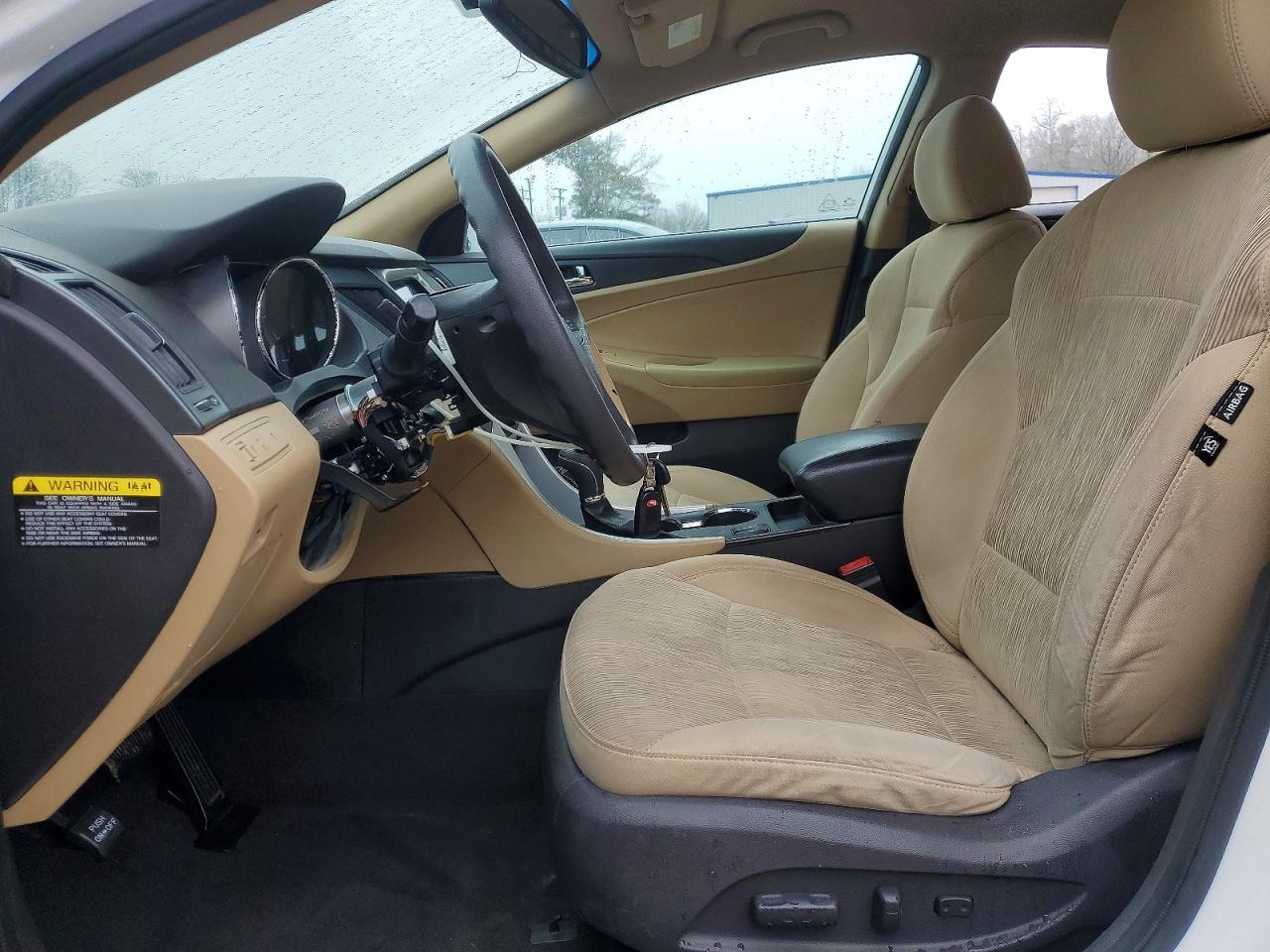 2013 HYUNDAI SONATA GLS photo 13