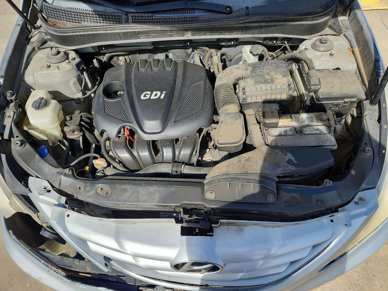 2012 HYUNDAI SONATA GLS photo 11