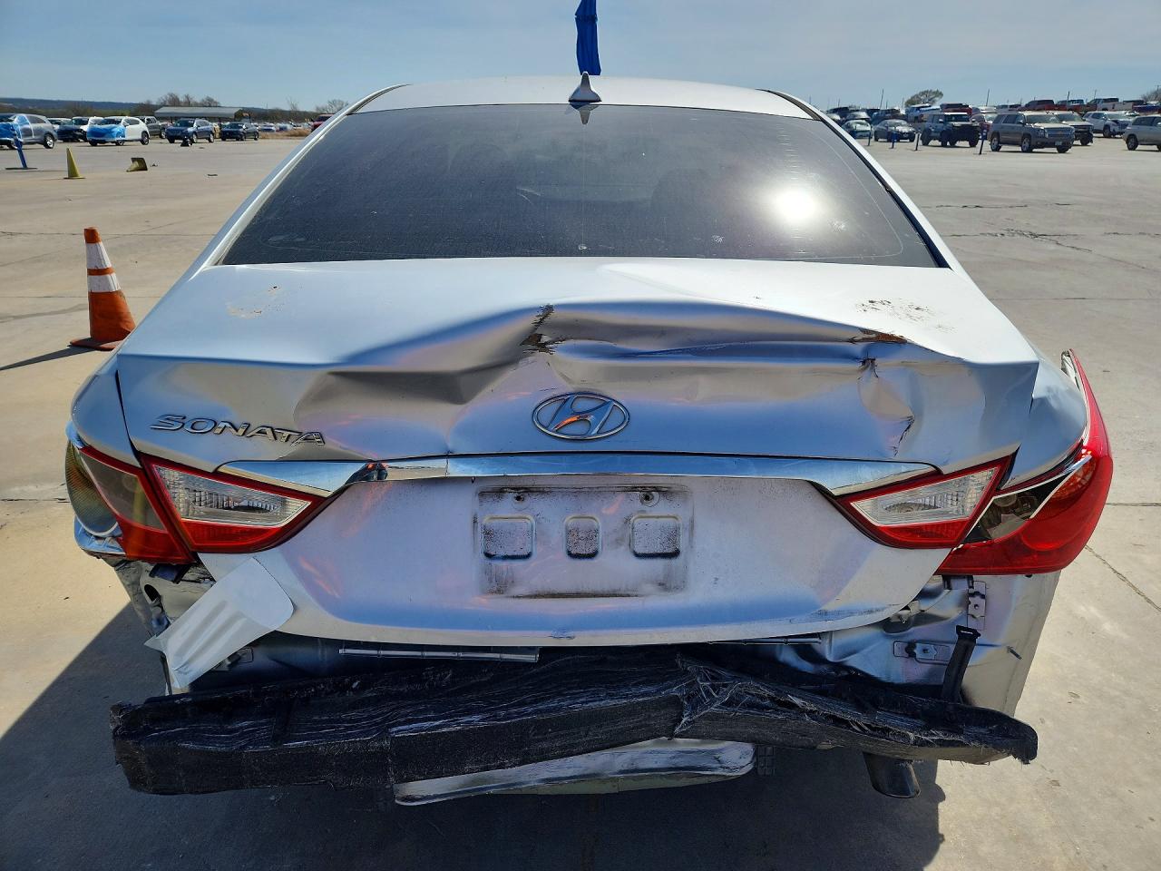 2012 HYUNDAI SONATA GLS photo 6