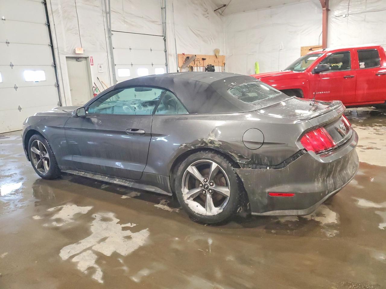 2015 FORD MUSTANG photo 4