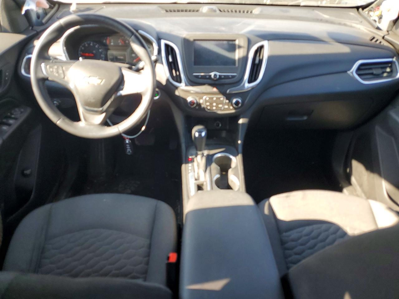 2018 CHEVROLET EQUINOX LT photo 8