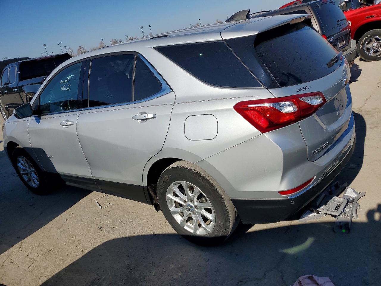 2018 CHEVROLET EQUINOX LT photo 2