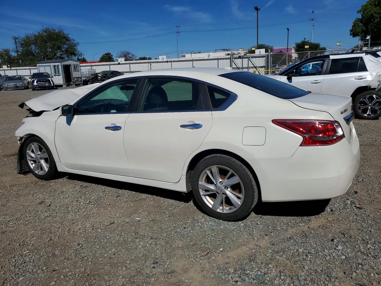 2013 NISSAN ALTIMA 2.5 photo 2