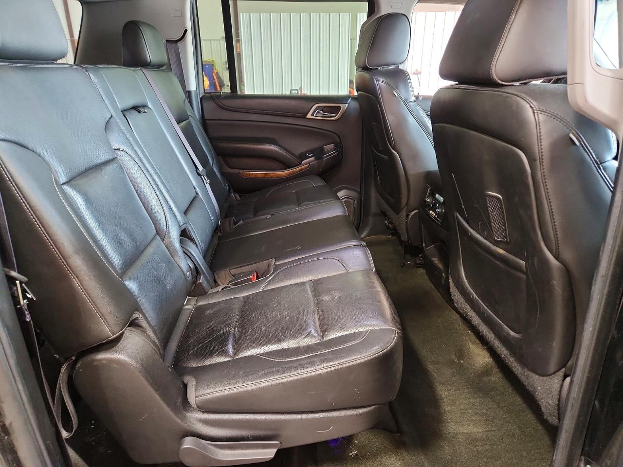 2015 GMC YUKON XL DENALI photo 11