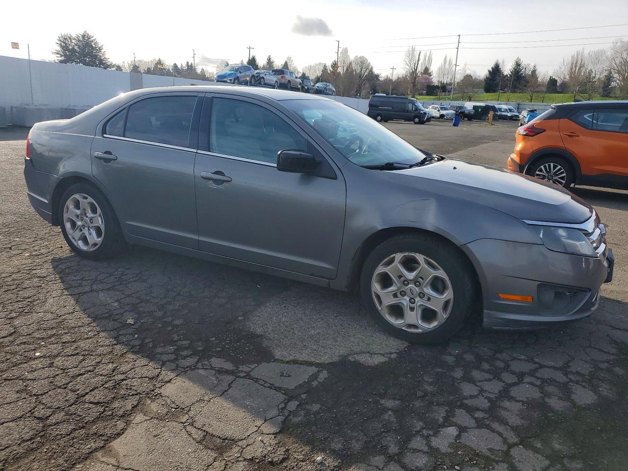 2010 FORD FUSION SE photo 4