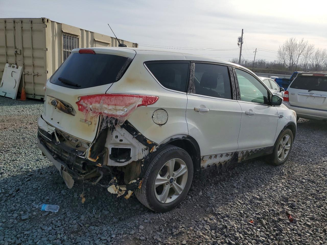 2013 FORD ESCAPE SE photo 7