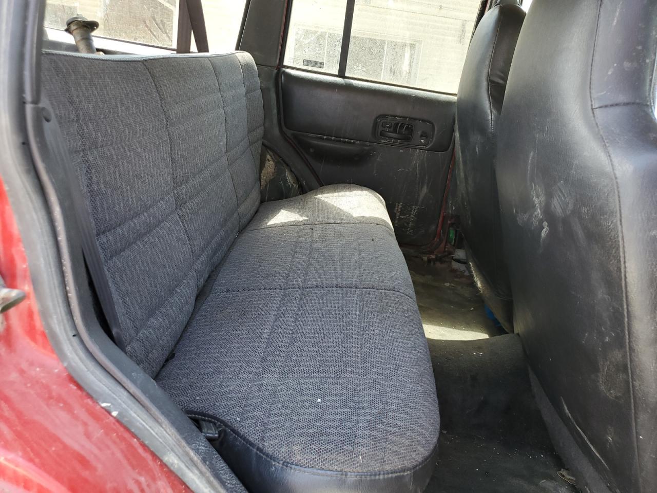 2001 JEEP CHEROKEE photo 21