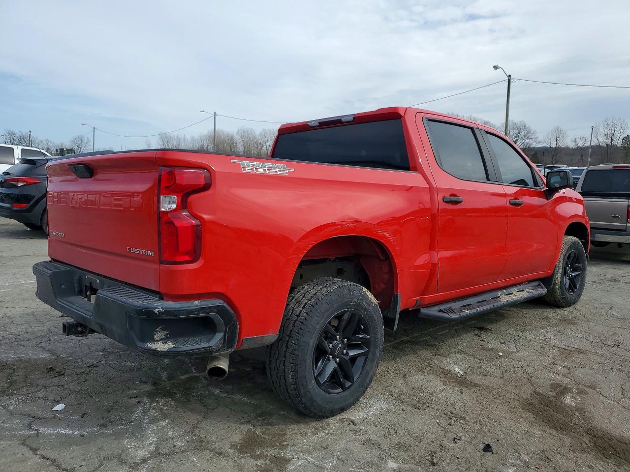 2019 CHEVROLET SILVERADO K1500 TRAIL BOSS CUSTOM photo 3
