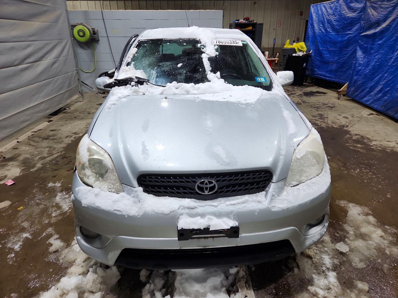 2005 TOYOTA COROLLA MATRIX BASE photo 9