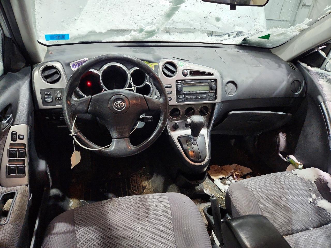 2005 TOYOTA COROLLA MATRIX BASE photo 15