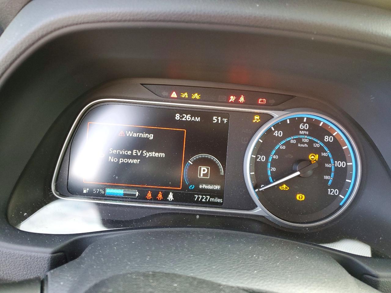 2025 NISSAN LEAF SV PLUS photo 17