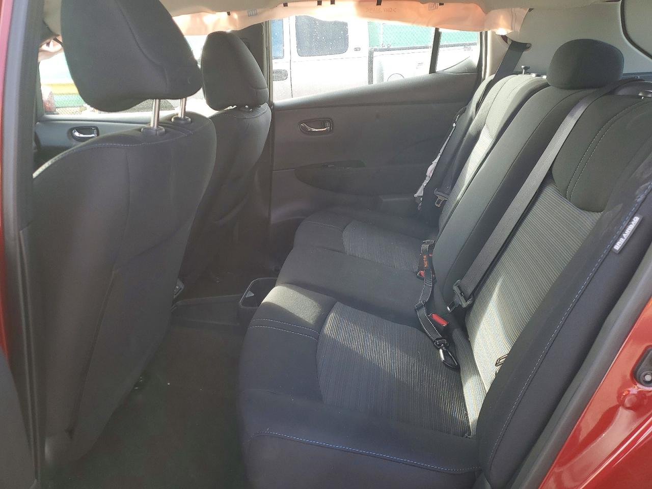2025 NISSAN LEAF SV PLUS photo 19