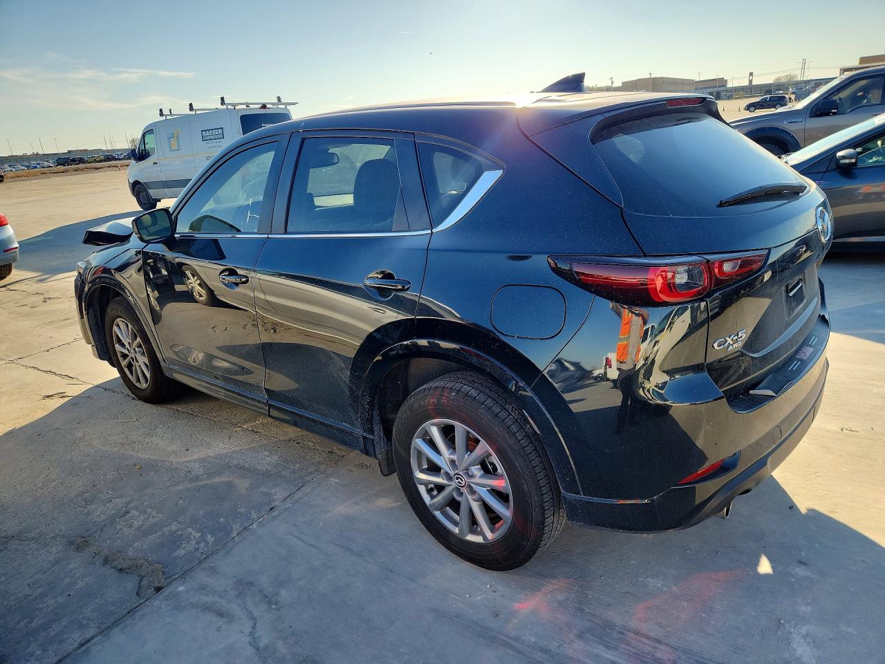 2025 MAZDA CX-5 PREFERRED photo 3