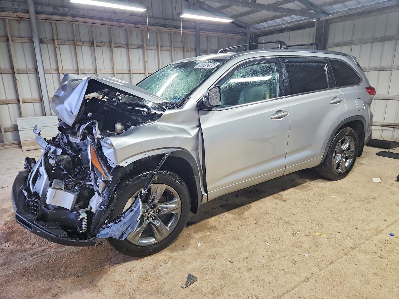 2018 TOYOTA HIGHLANDER