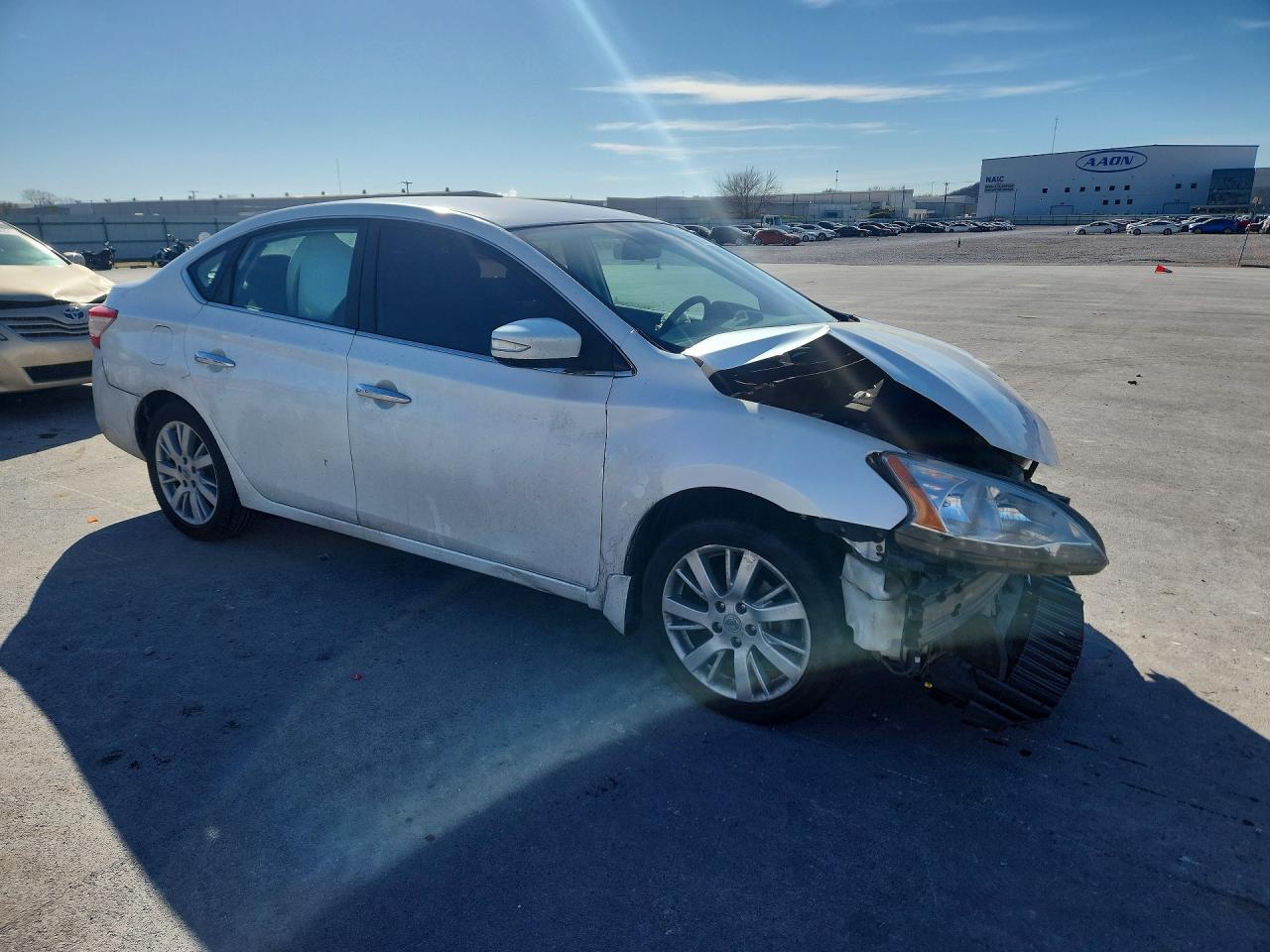 2014 NISSAN SENTRA SL photo 4