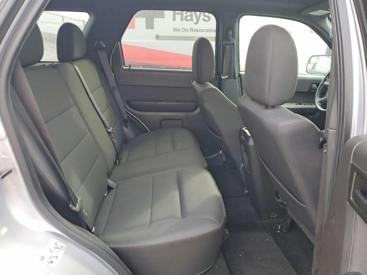 2011 FORD ESCAPE XLT photo 21