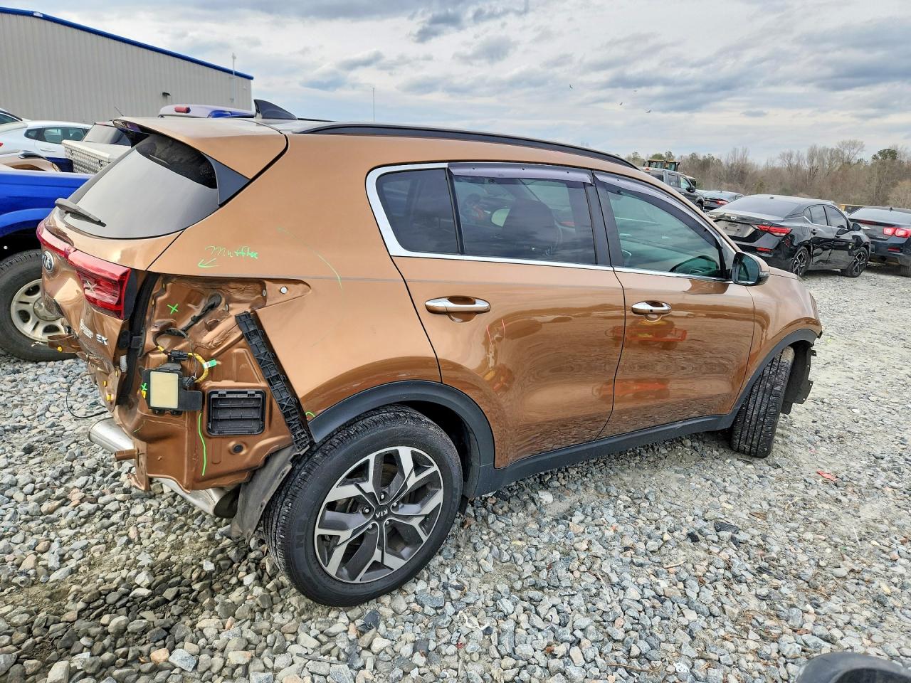 2020 KIA SPORTAGE EX photo 3
