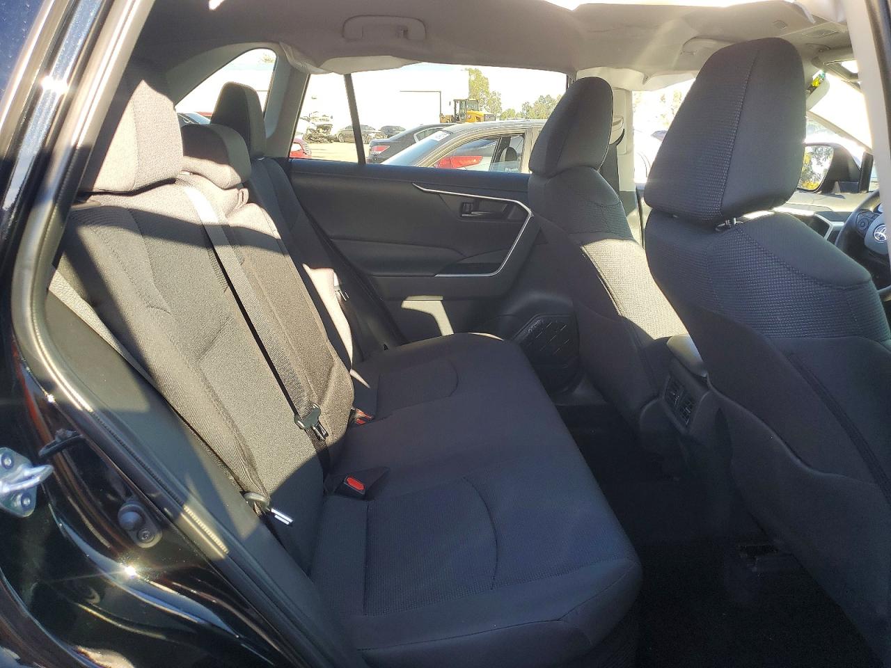2025 TOYOTA RAV4 LE photo 10