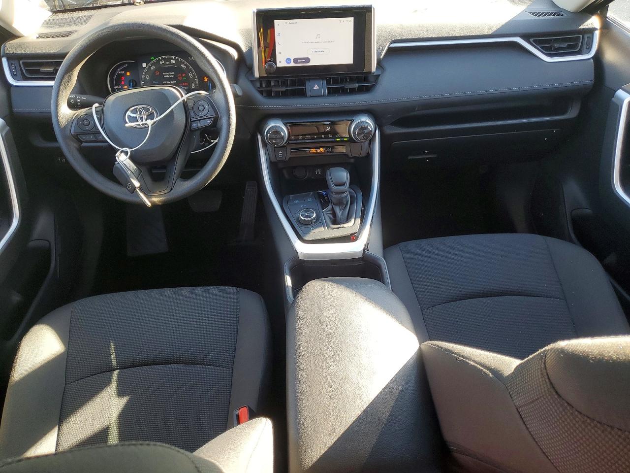 2025 TOYOTA RAV4 LE photo 8