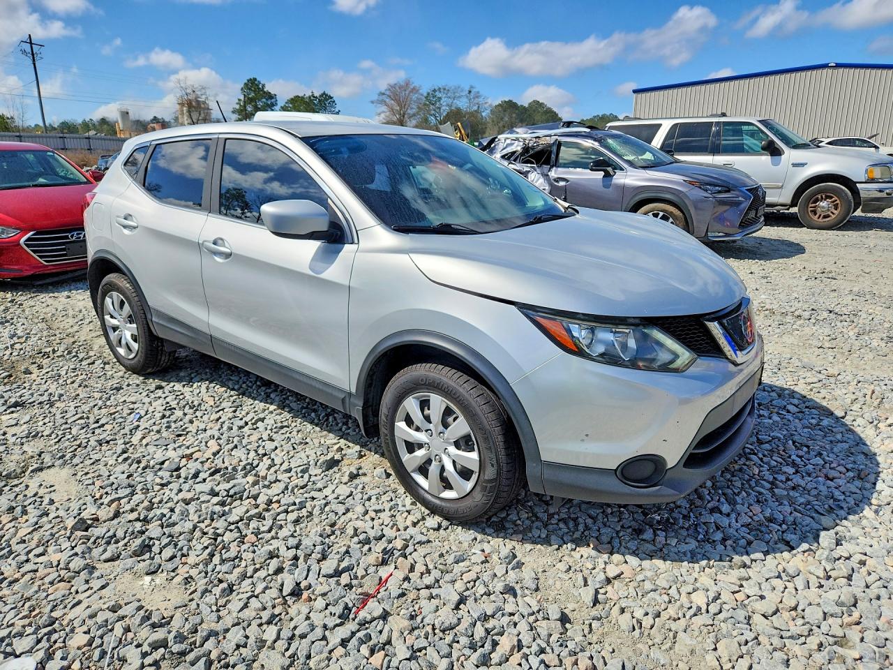 2019 NISSAN ROGUE SPORT S photo 4