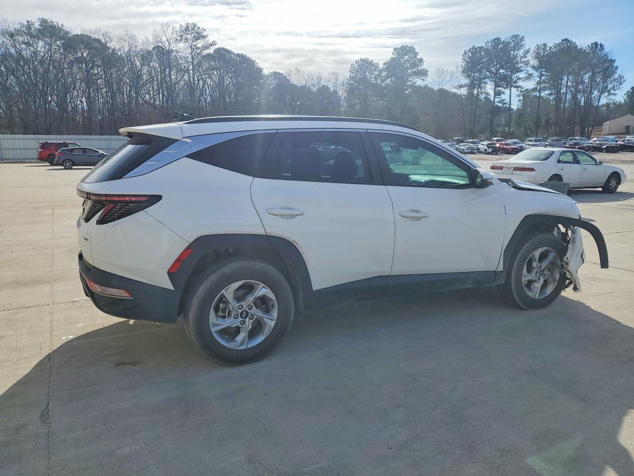 2023 HYUNDAI TUCSON SEL photo 3