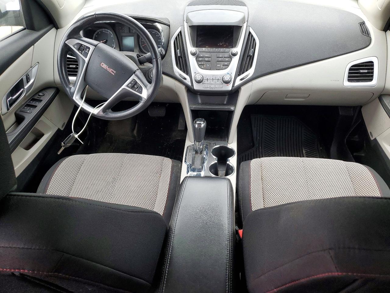 2017 GMC TERRAIN SLE photo 15