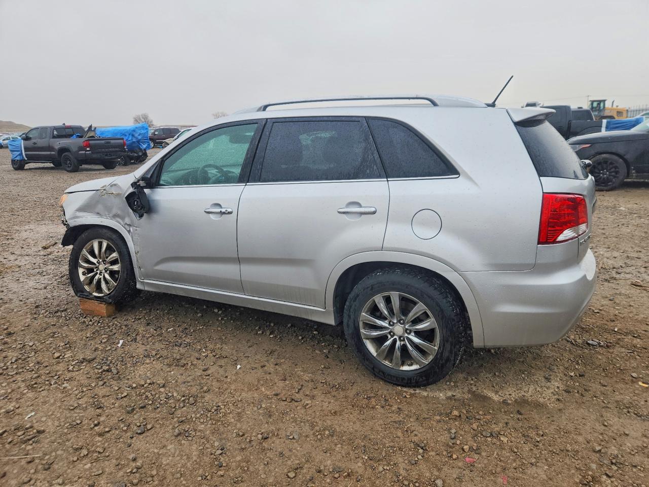 2011 KIA SORENTO SX photo 3