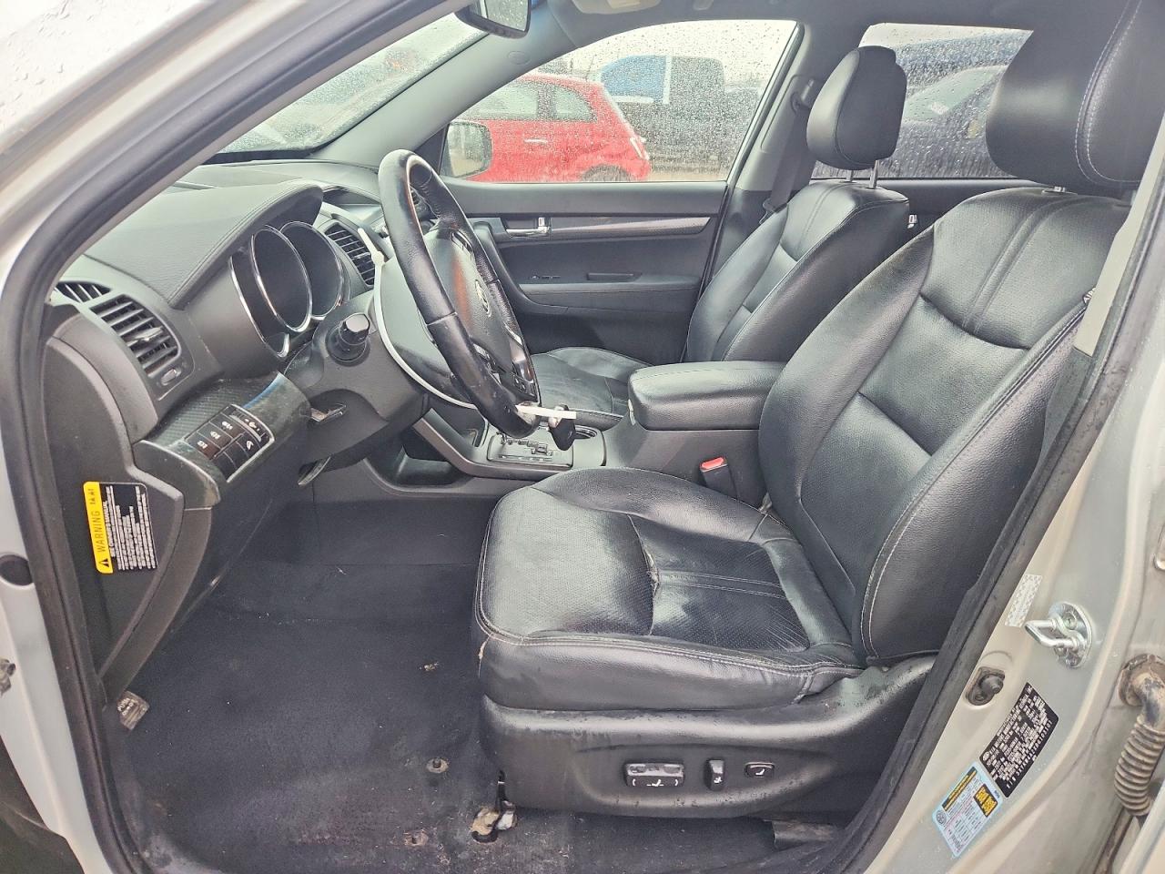 2011 KIA SORENTO SX photo 13