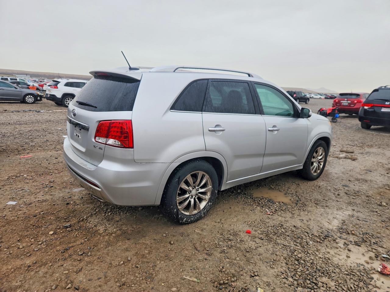 2011 KIA SORENTO SX photo 5