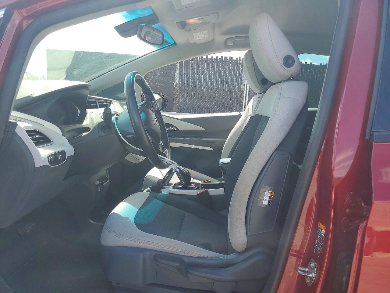 2020 CHEVROLET BOLT EV LT photo 19