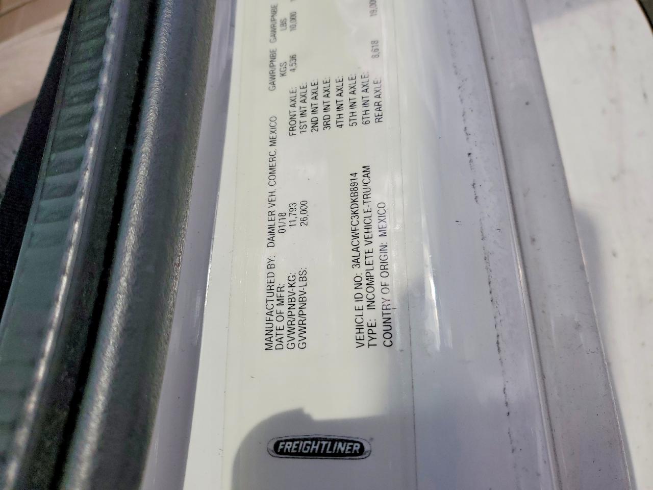 2019 FREIGHTLINER M2 106 MED - SEMI TRUCK photo 13