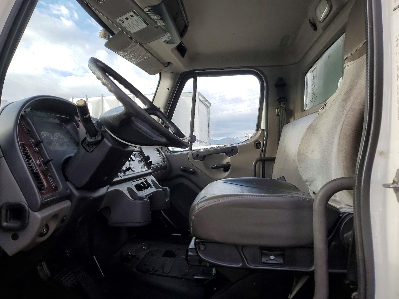 2019 FREIGHTLINER M2 106 MED - SEMI TRUCK photo 7