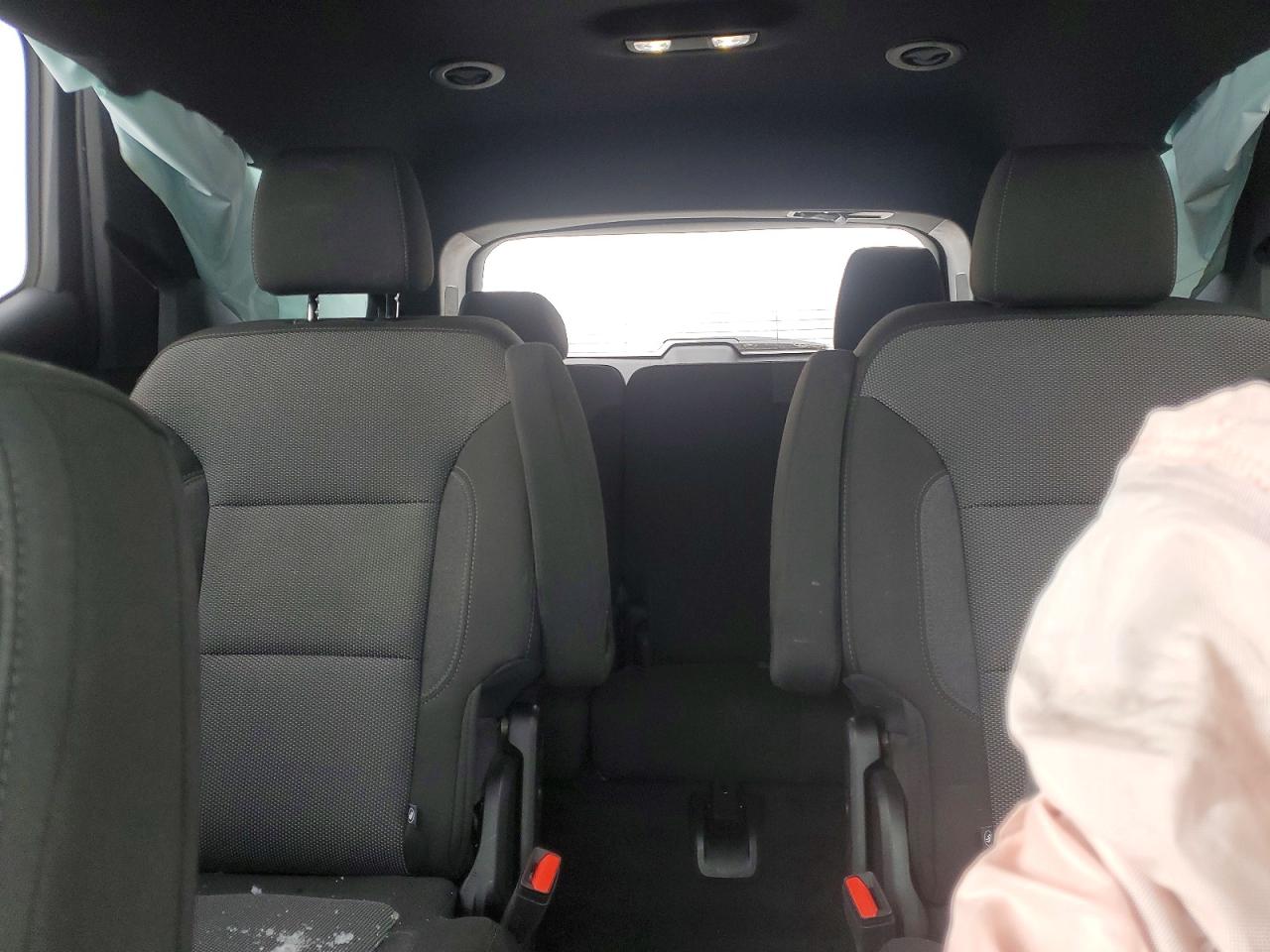2023 CHEVROLET TRAVERSE LT photo 10